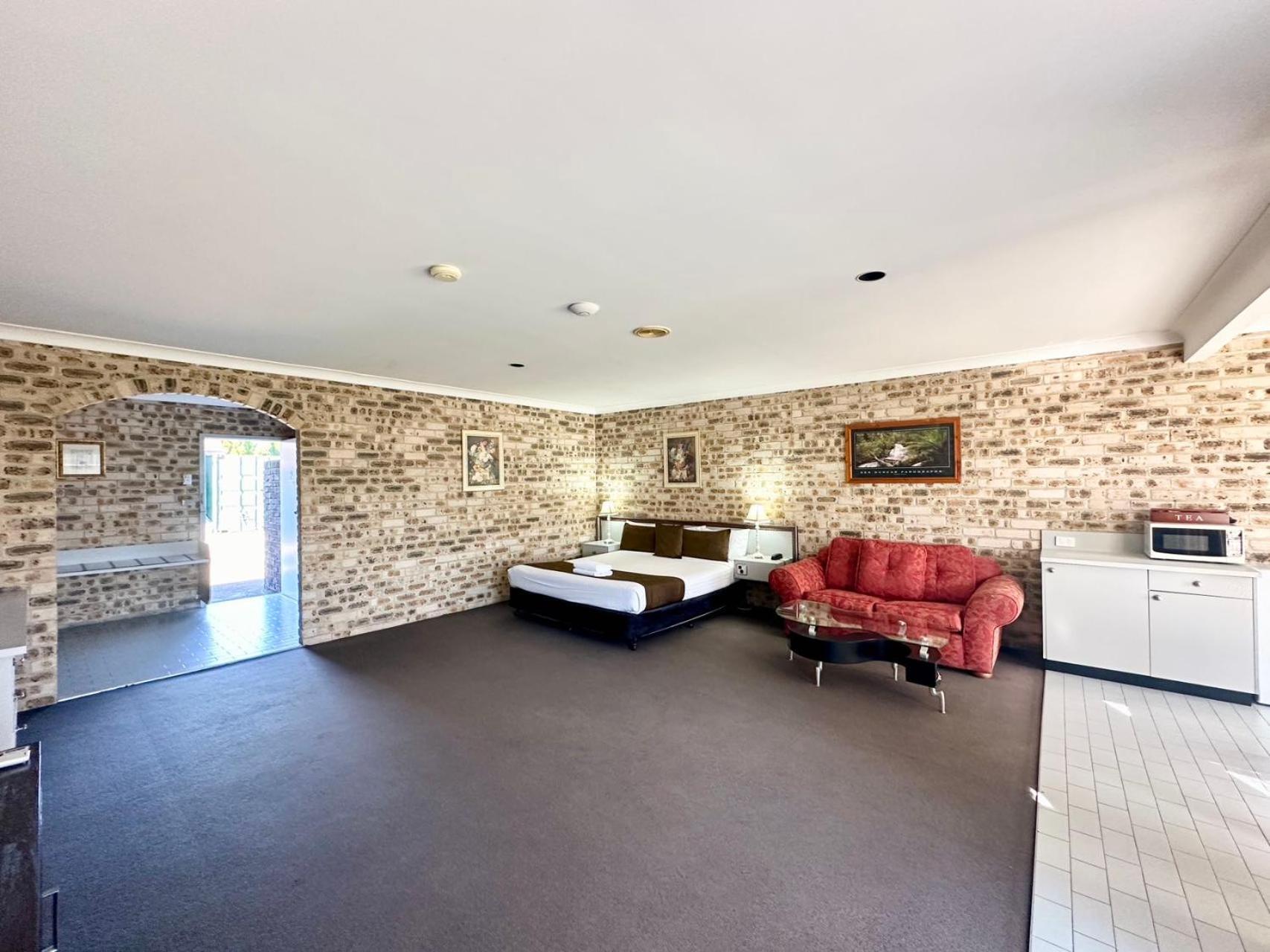 Motel Sir Francis Drake à Heatherbrae Extérieur photo