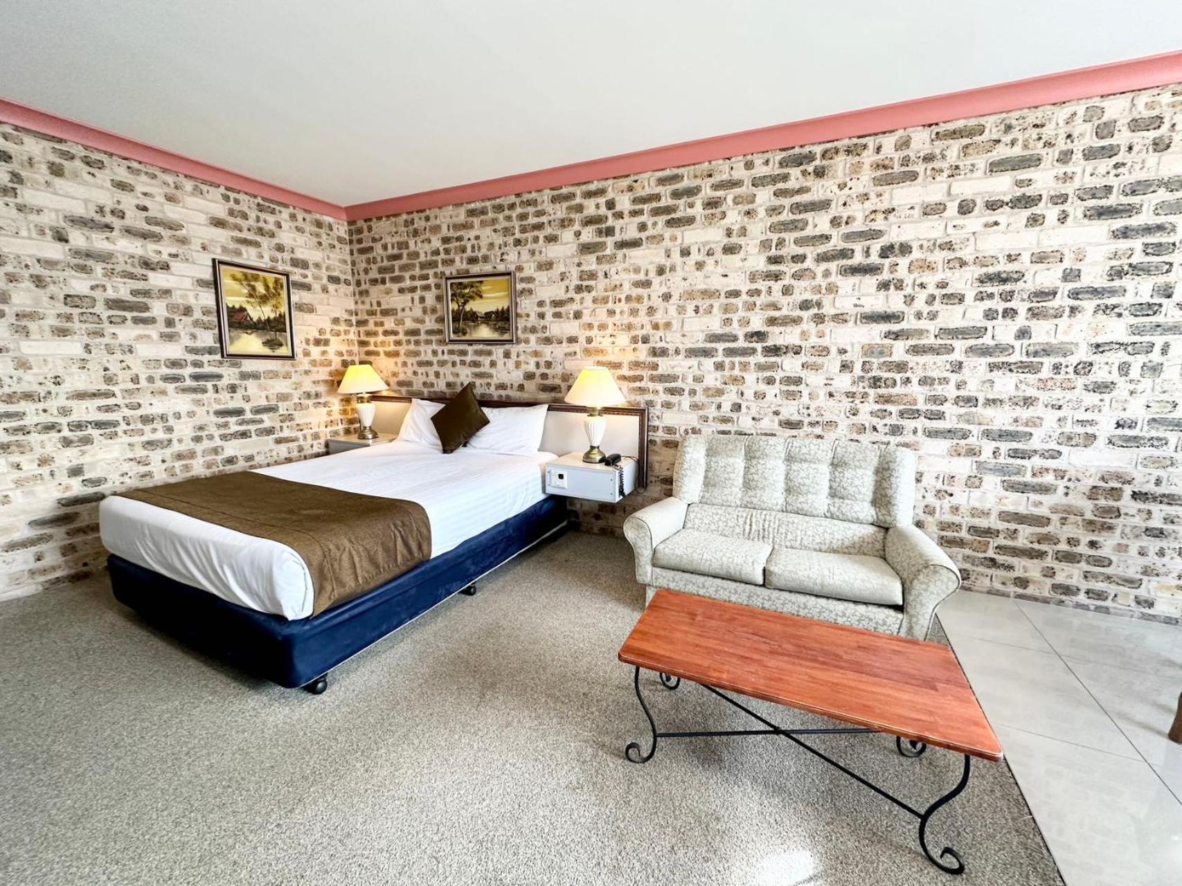 Motel Sir Francis Drake à Heatherbrae Extérieur photo