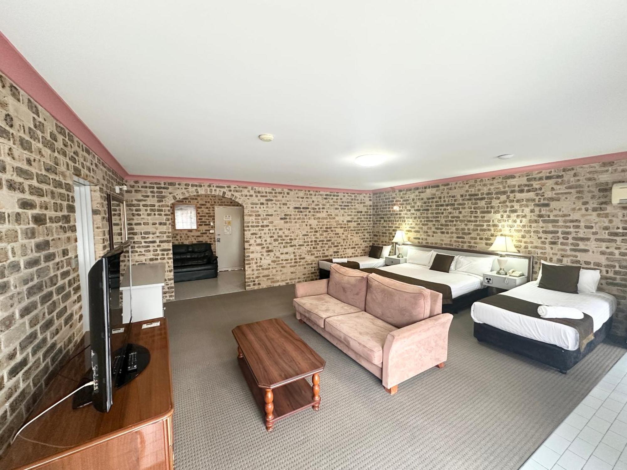 Motel Sir Francis Drake à Heatherbrae Extérieur photo